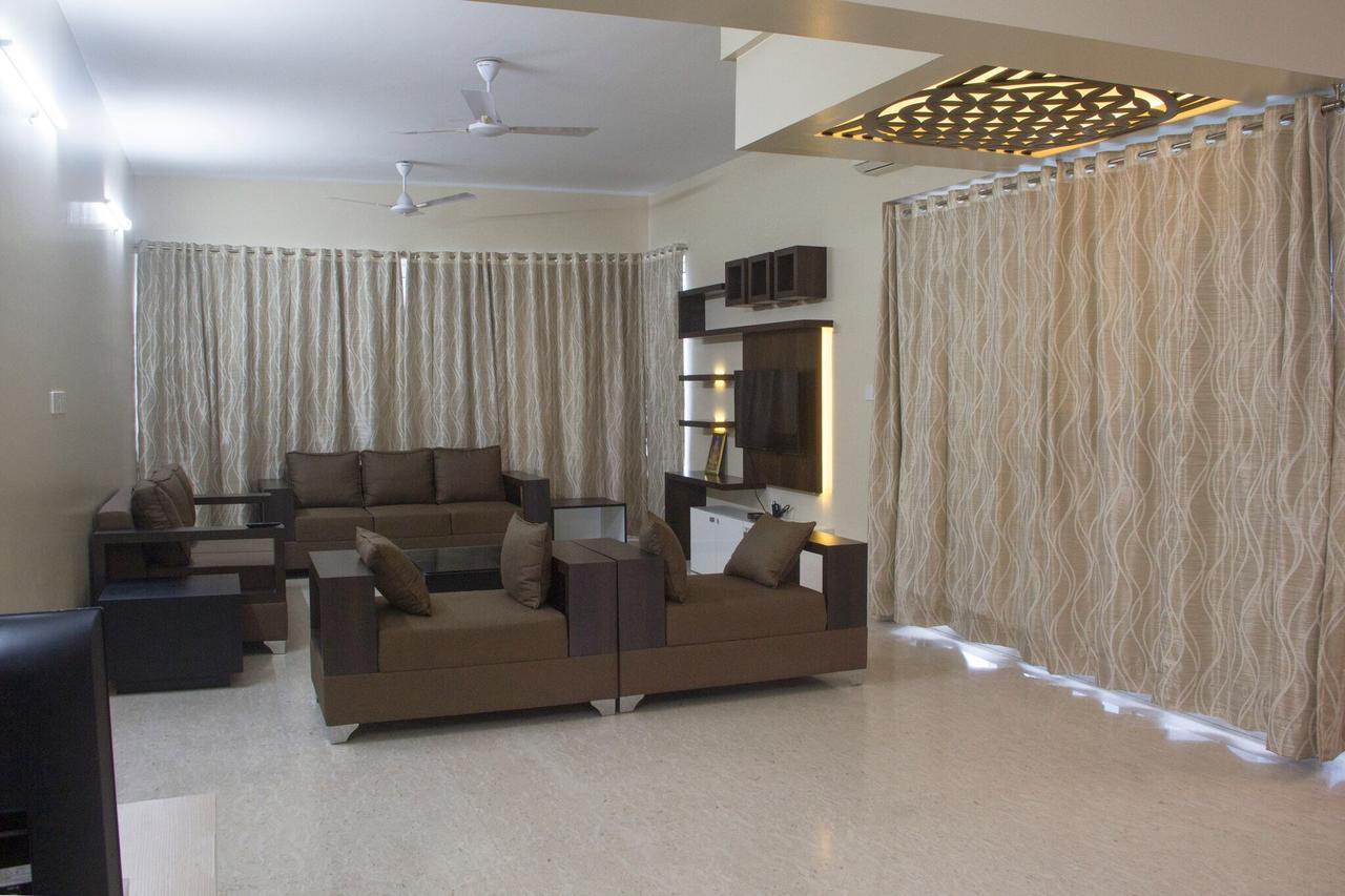 Amanora Park Town Bed and Breakfast Pune Esterno foto